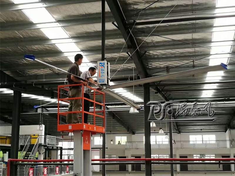 高大上的瑞泰風(fēng)商業(yè)用工業(yè)風(fēng)扇圖片，引來眾多愛慕者